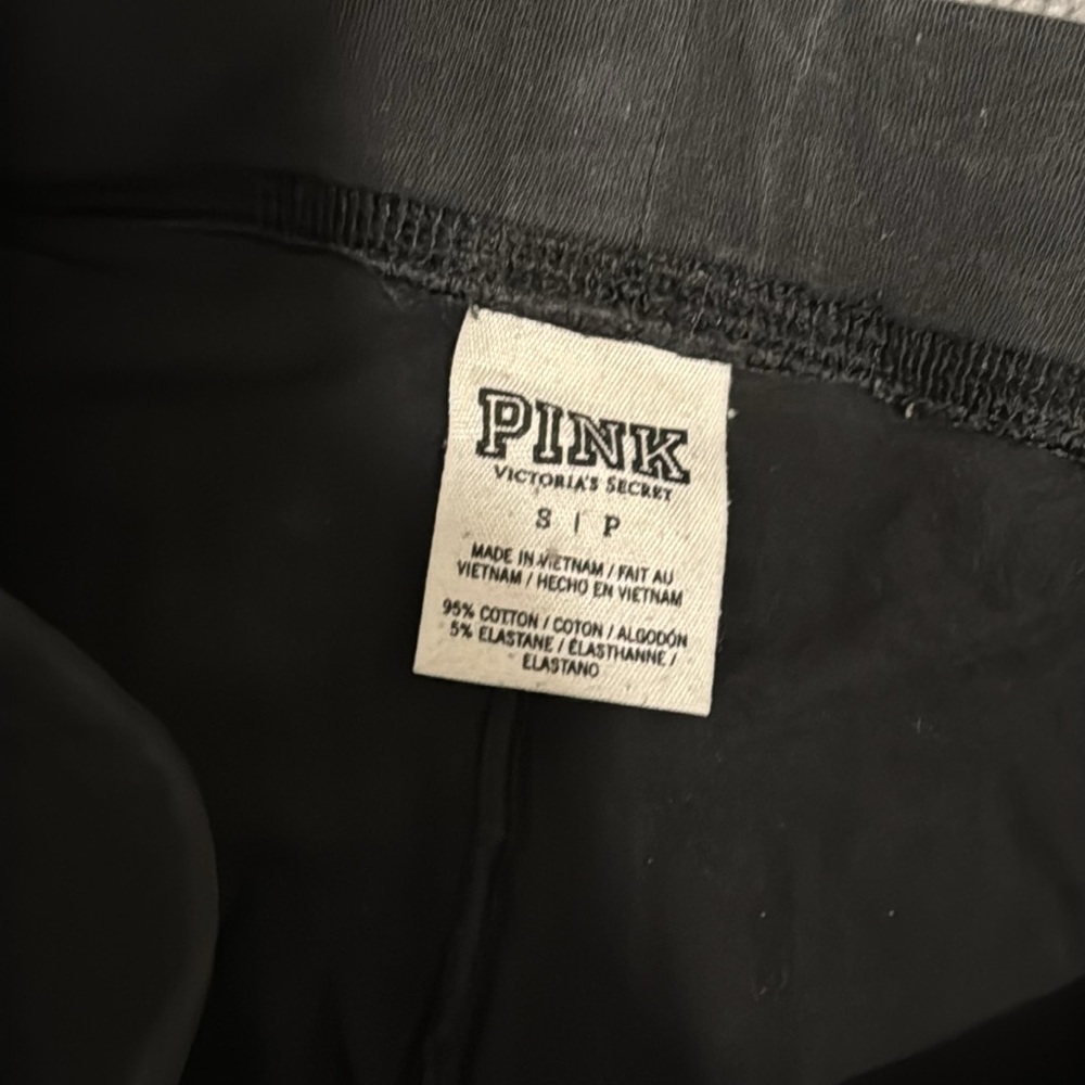 PINK Victoria's Secret Black Leggings - Picture 3 of 3